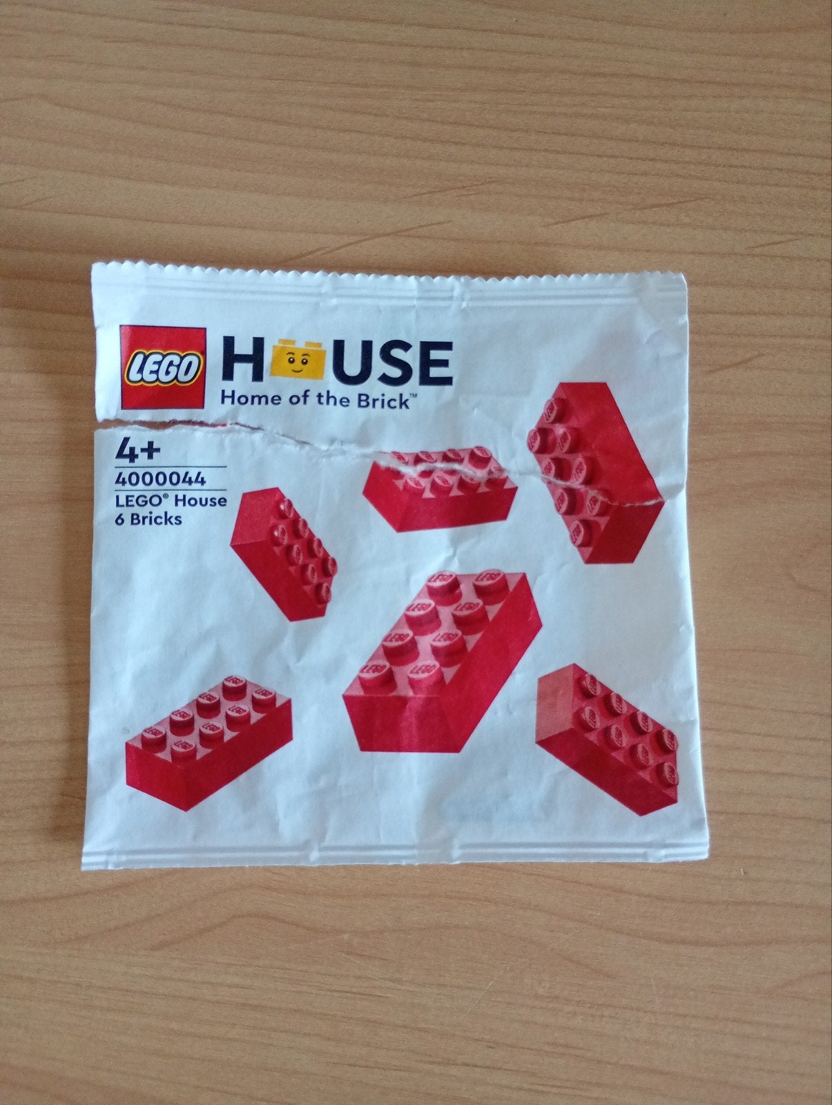 Uniek LEGO HOUSE papieren zakje van 6 LEGO blokjes, Postzegels en Munten, Aandelen en Waardepapieren, Ophalen of Verzenden