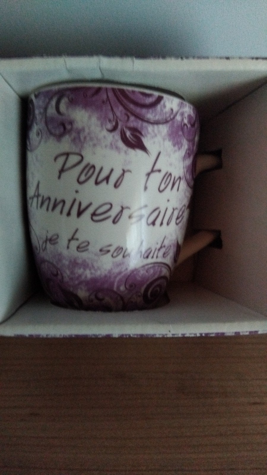 Mug ou chope pour fêter un anniversaire, Contacts & Messages, Amitiés