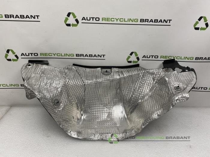 Cloison d'un Audi A4, -, 3 mois de garantie, Utilisé, -