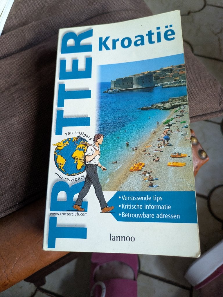 Kroatië, Ophalen of Verzenden, Gelezen, Reisgids of -boek