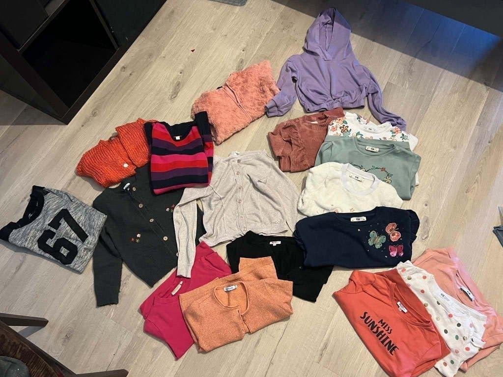 volledige garderobe 122 meisje, Kinderen en Baby's, Ophalen, Gebruikt, Meisje, Overige typen