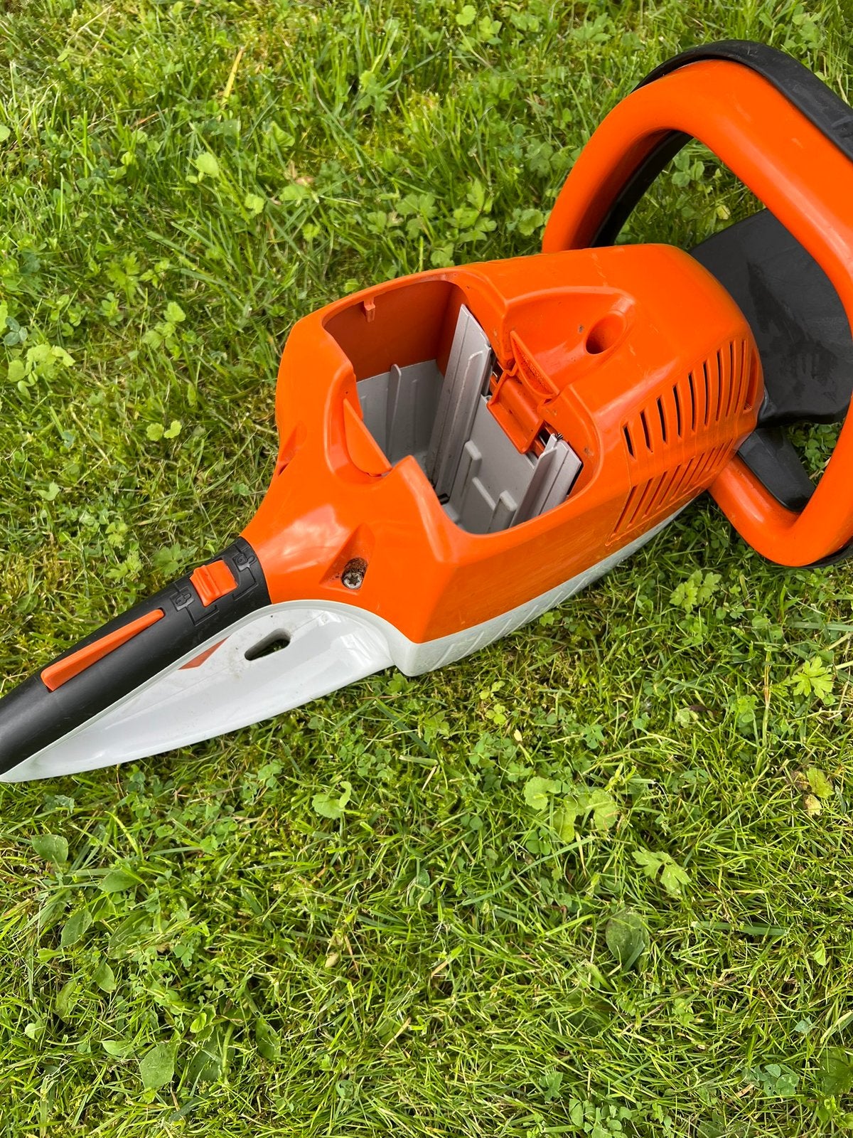 Taie haie Stihl hsa86, Enlèvement, Utilisé