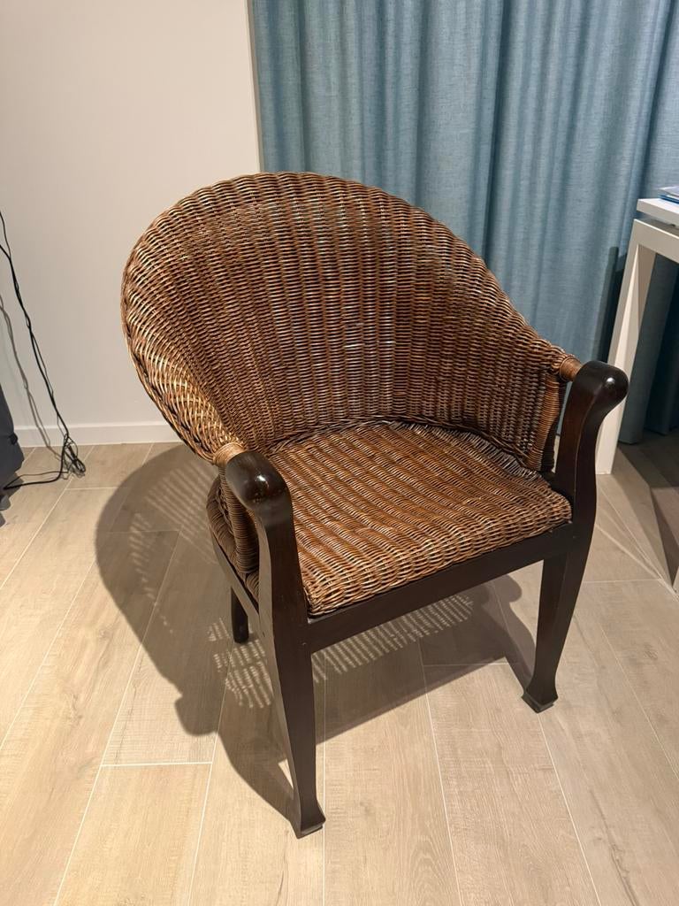 2 Koloniale stoelen, hout en riet, zeer goede staat, Enlèvement