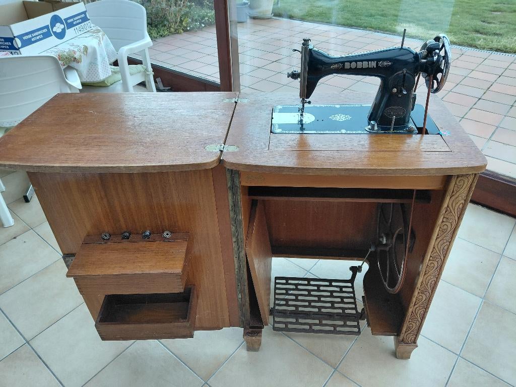 NAAIMACHINE BOBBIN, Enlèvement, Utilisé, Machine à coudre, Autres marques