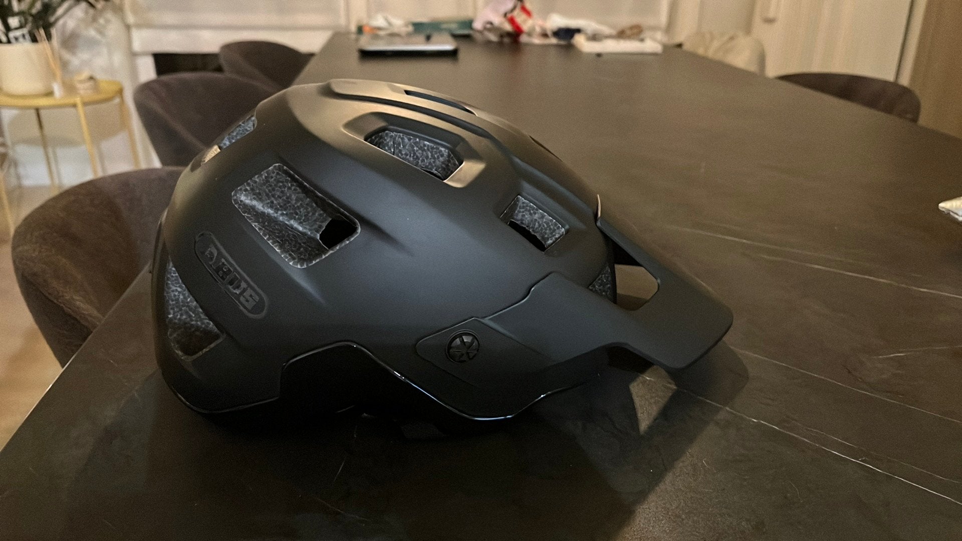 Abus mtb helm modrop mips Large zwart, Fietsen en Brommers, Ophalen, Zo goed als nieuw, L, Heer