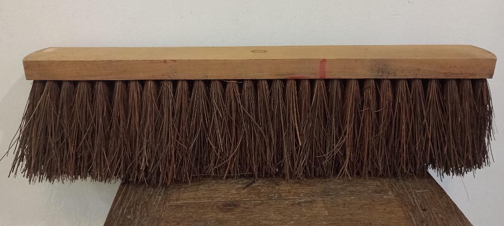 Brosse de rue industrielle 60 cm - Fibres Bassine, Enlèvement ou Envoi, Comme neuf, Autres types