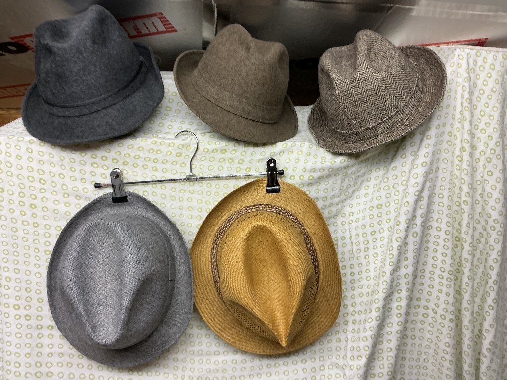Chapeaux pour hommes, Vêtements | Hommes, Chapeaux & Casquettes, Enlèvement, Porté