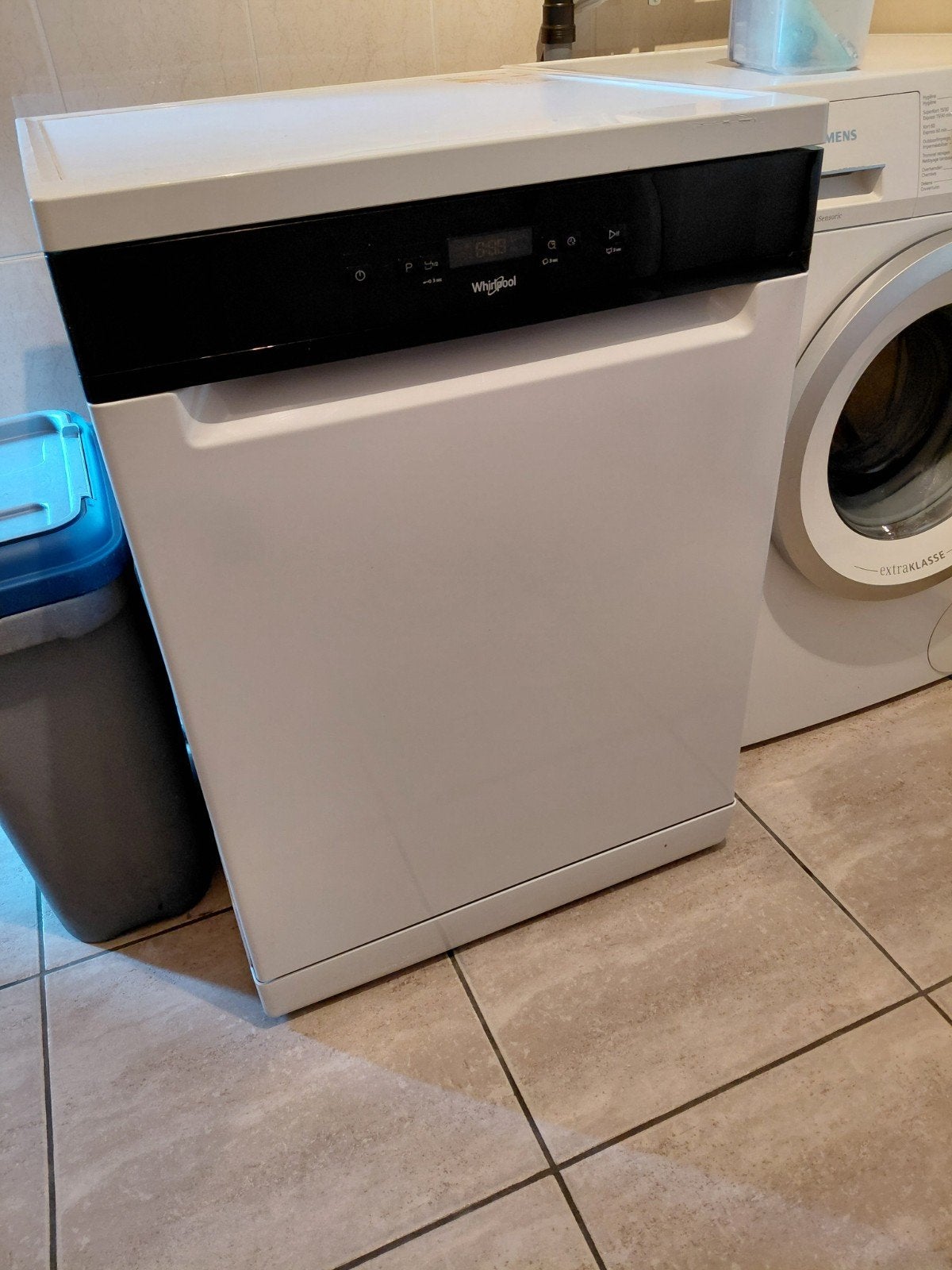 Whirlpool vaatwasmachine, Ophalen