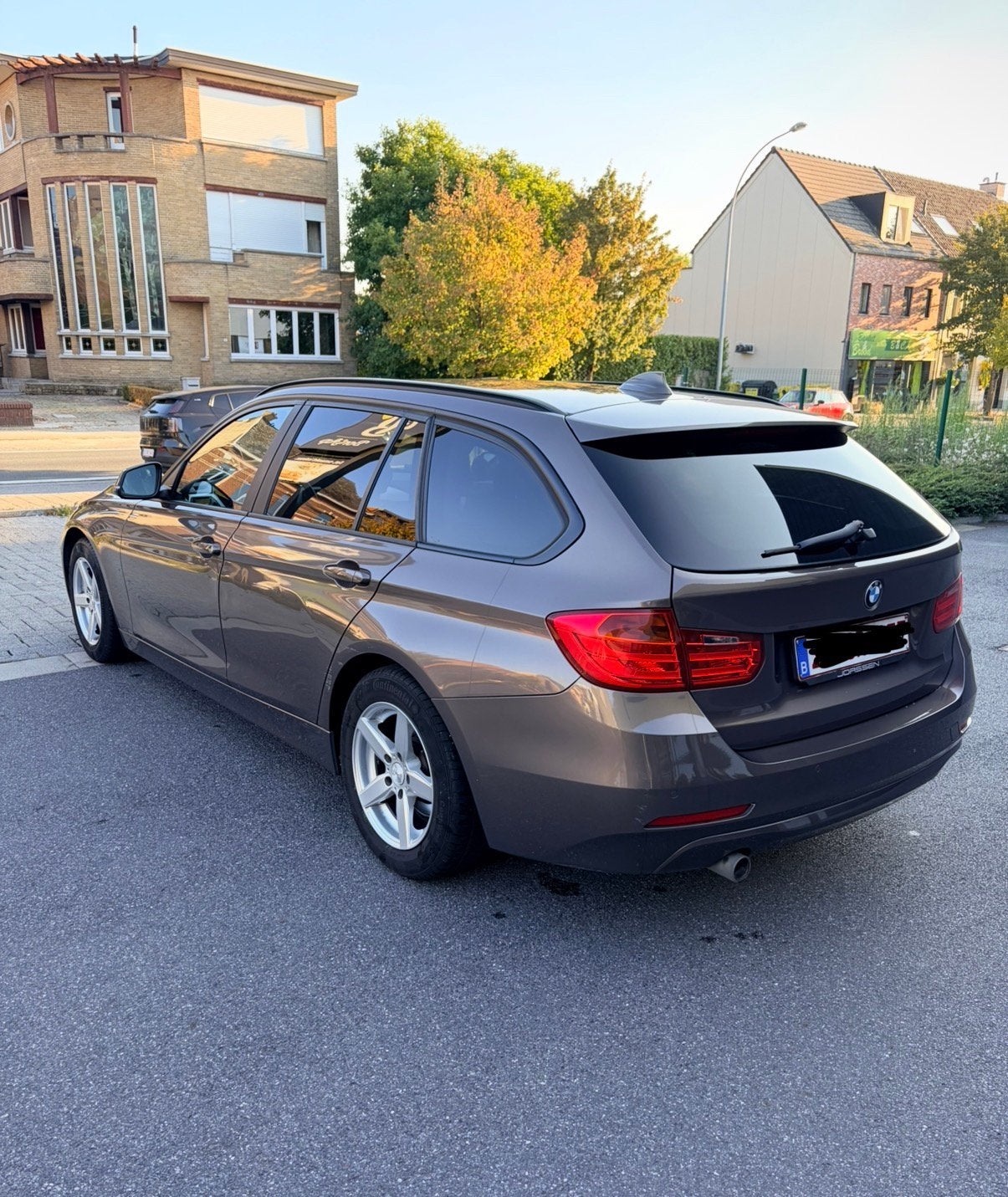 Bmw 318d 2014 AUTOMATIQUE, Autos, Diesel, Automatique, Particulier, Entretenue par le concessionnaire