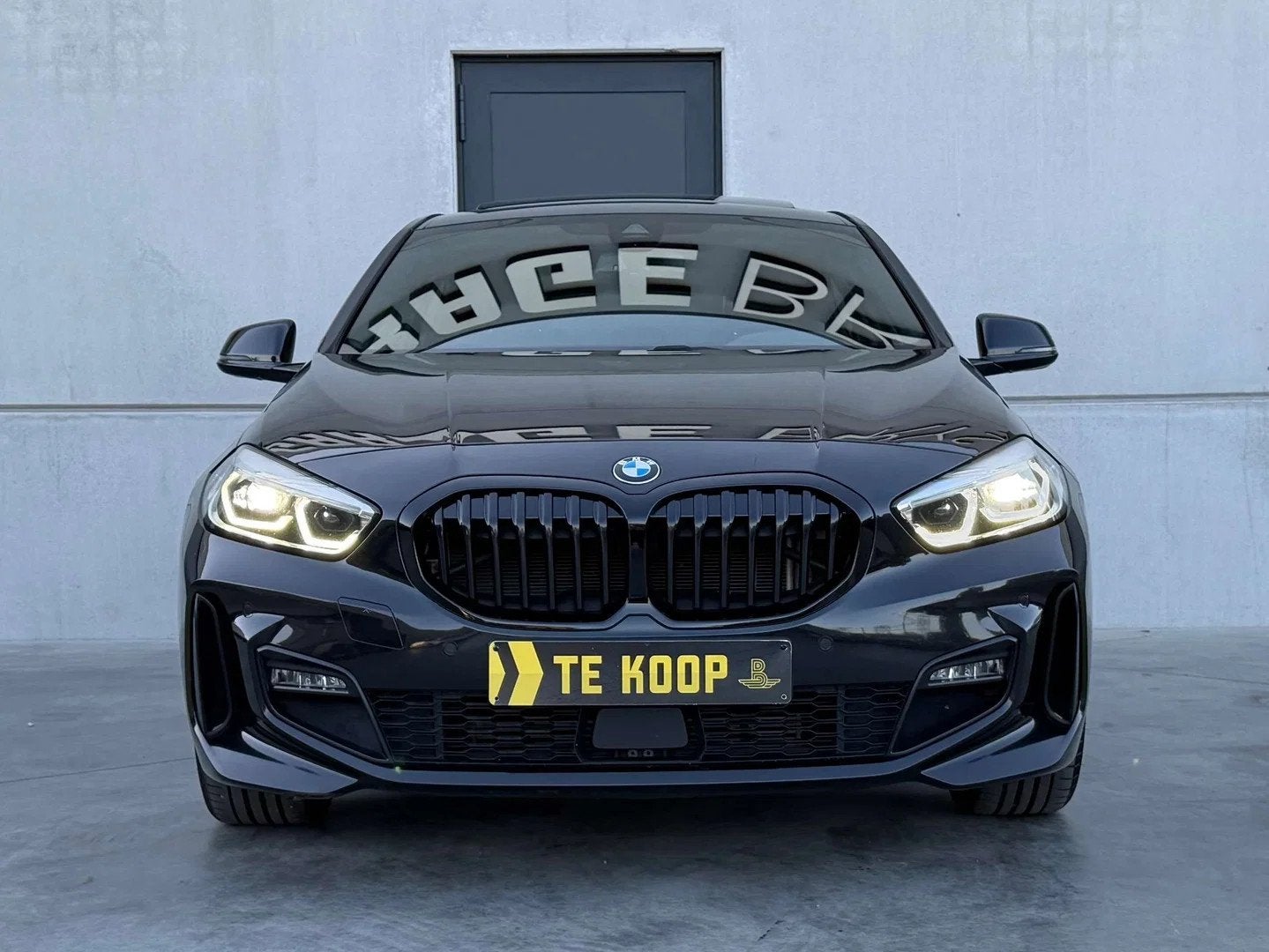 BMW 1 Serie 118 M Pack * CarPlay * Panoramadak * Live Cockpi, 100 kW, Achat, Boîte manuelle, 5 portes