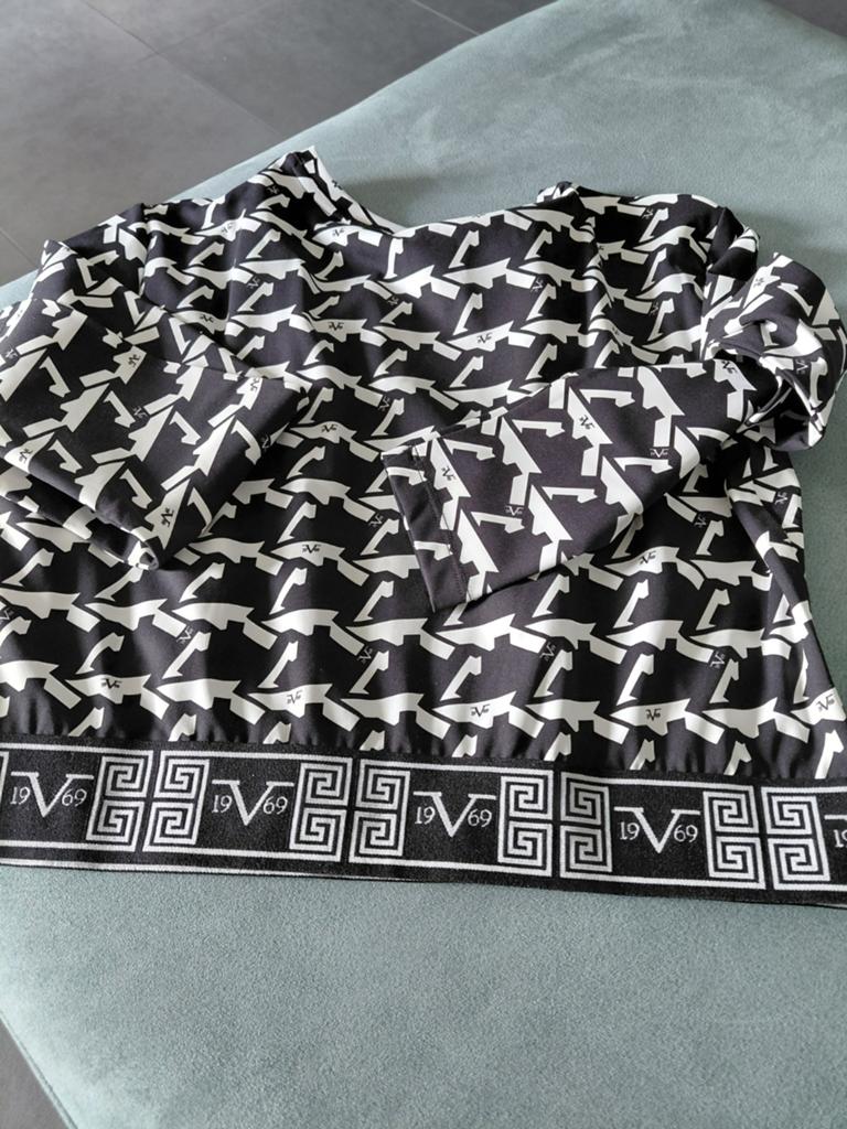 2 Versace sportivo / truitjes nooit gedragen maat xl en M, Enlèvement, Taille 46/48 (XL) ou plus grande