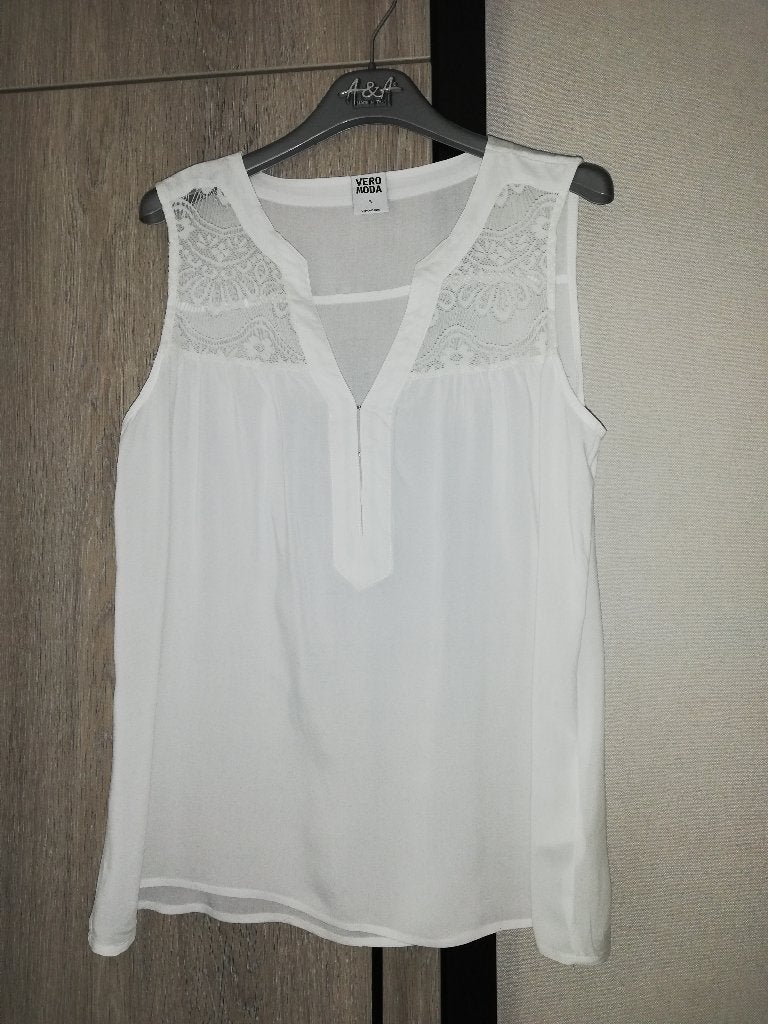 Witte blouse medium, Vero Moda, Ophalen of Verzenden, Maat 38/40 (M), Wit