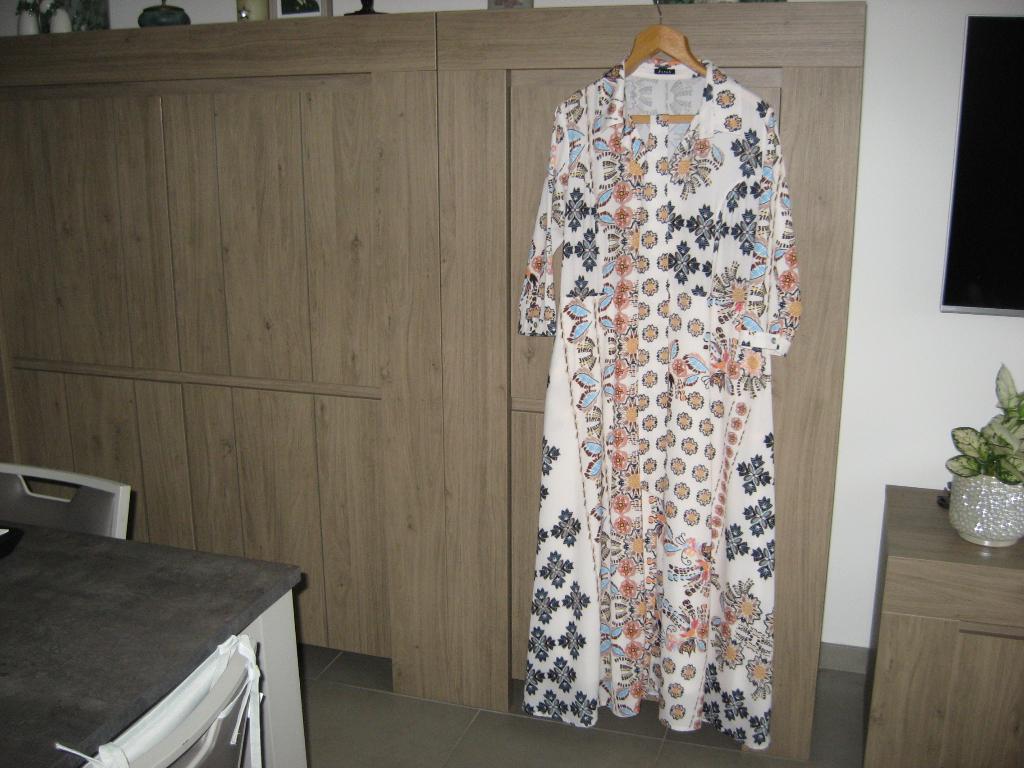 Jurk lang maat 46 FARAH, Kleding | Dames, Overige kleuren, FARAH, Maat 46/48 (XL) of groter, Ophalen of Verzenden