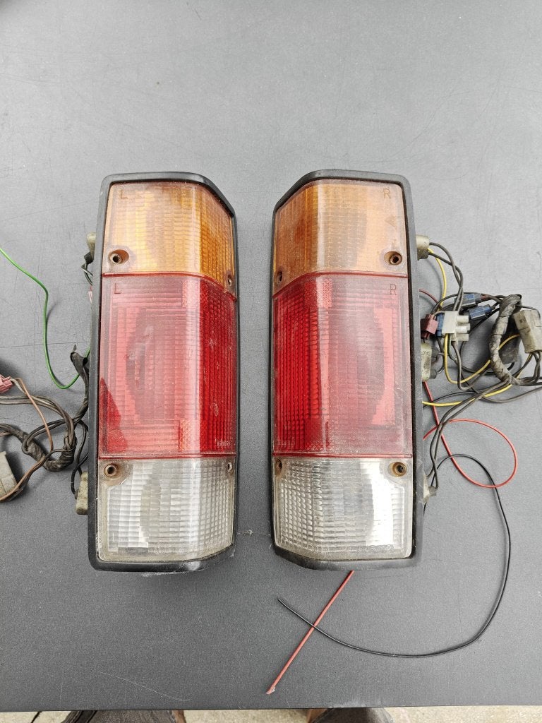 Volkswagen Caddy MK 1 - Achterlichten (Saturnus), Auto-onderdelen, Ophalen, Gebruikt, Volkswagen