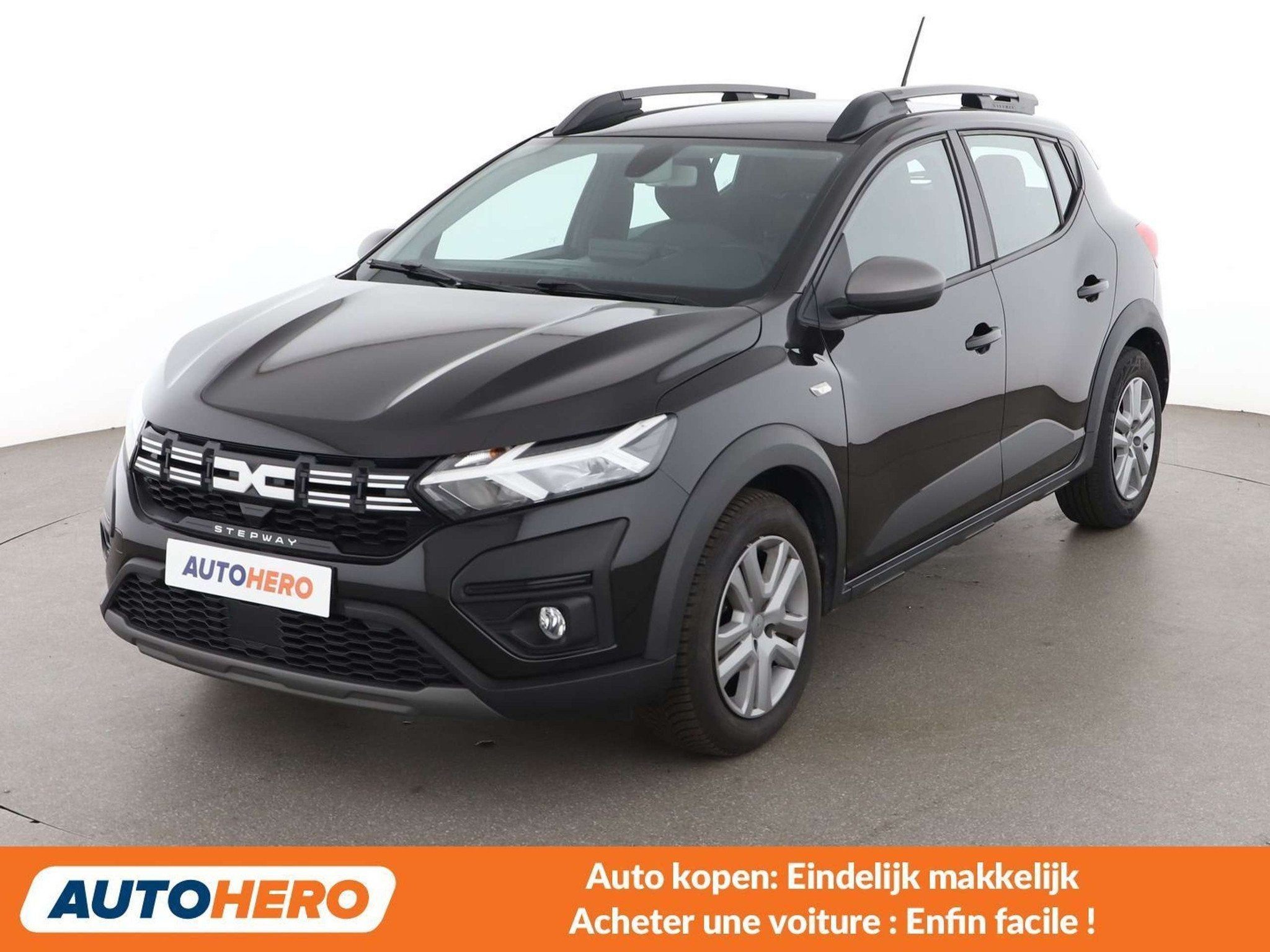 Dacia Sandero 1.0 TCe Stepway Expression (bj 2023), Auto's, Voorwielaandrijving, Stof, Gebruikt, https://public.car-pass.be/vhr/b9a1b70a-a8b8-4b52-9a78-f2952334106c