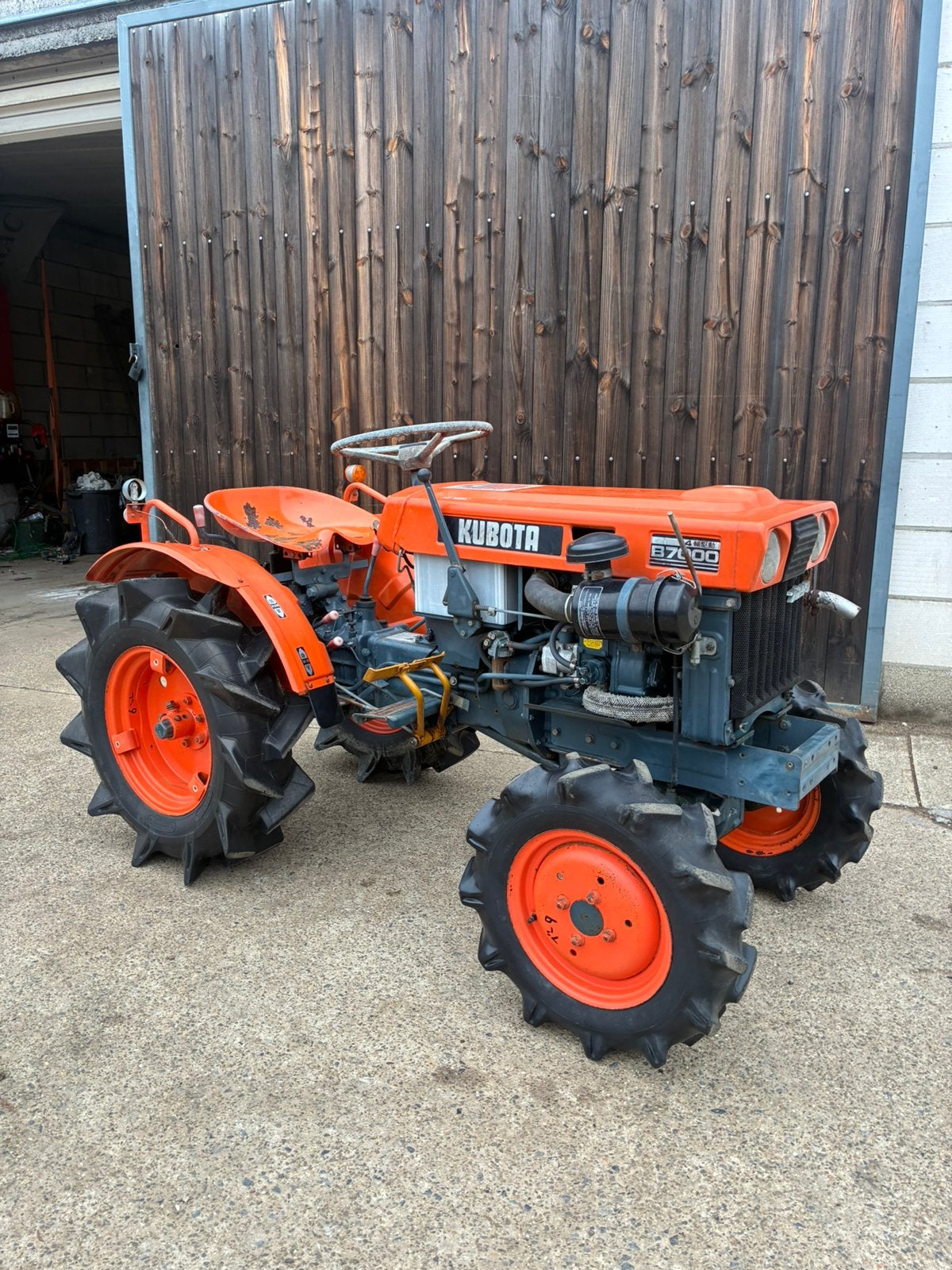Minitractor Kubota B7000, Zakelijke goederen, Ophalen