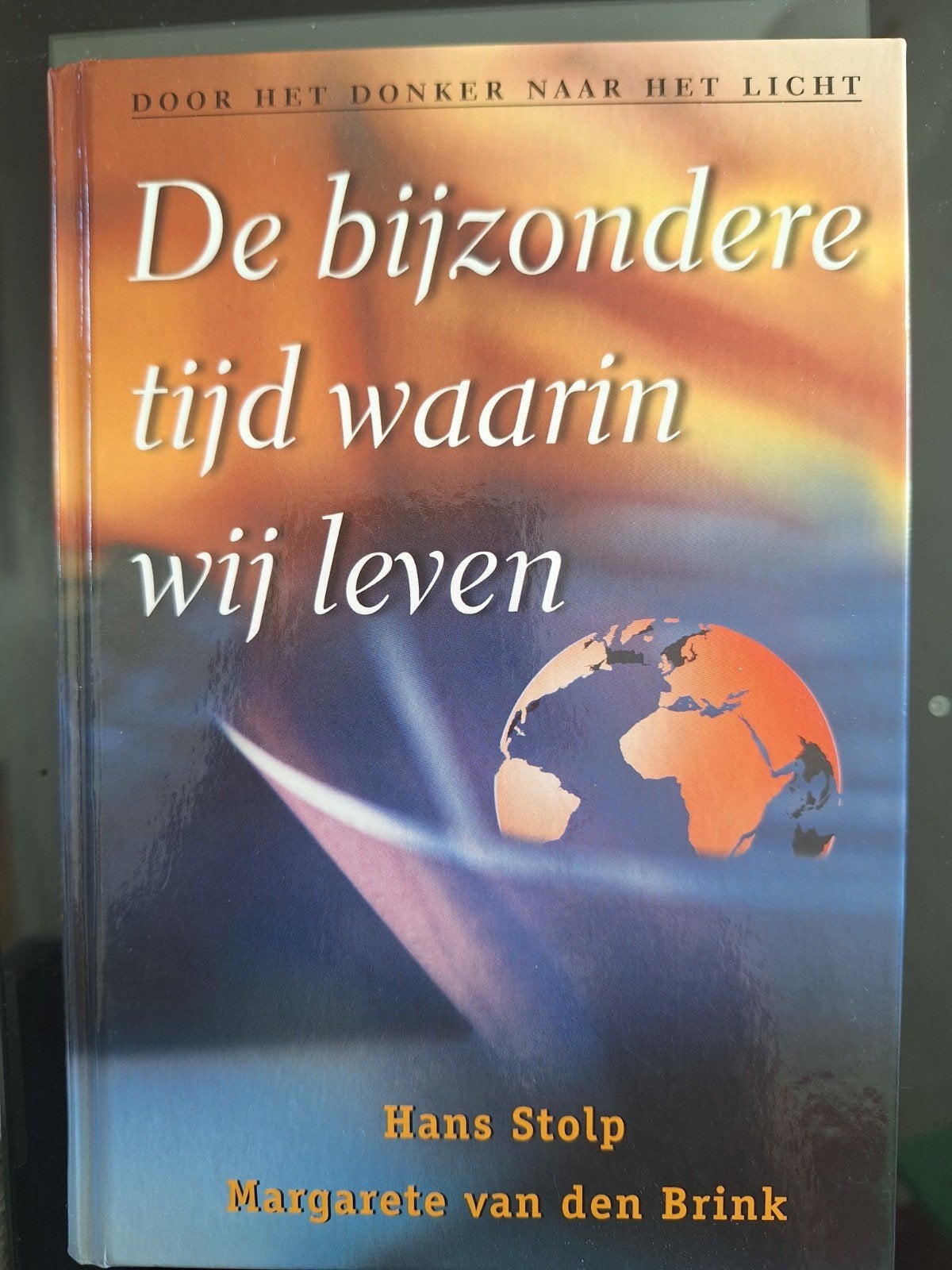 De bijzondere tijd waarin wij leven, Enlèvement ou Envoi, Margarete van den Brink; Hans Stolp