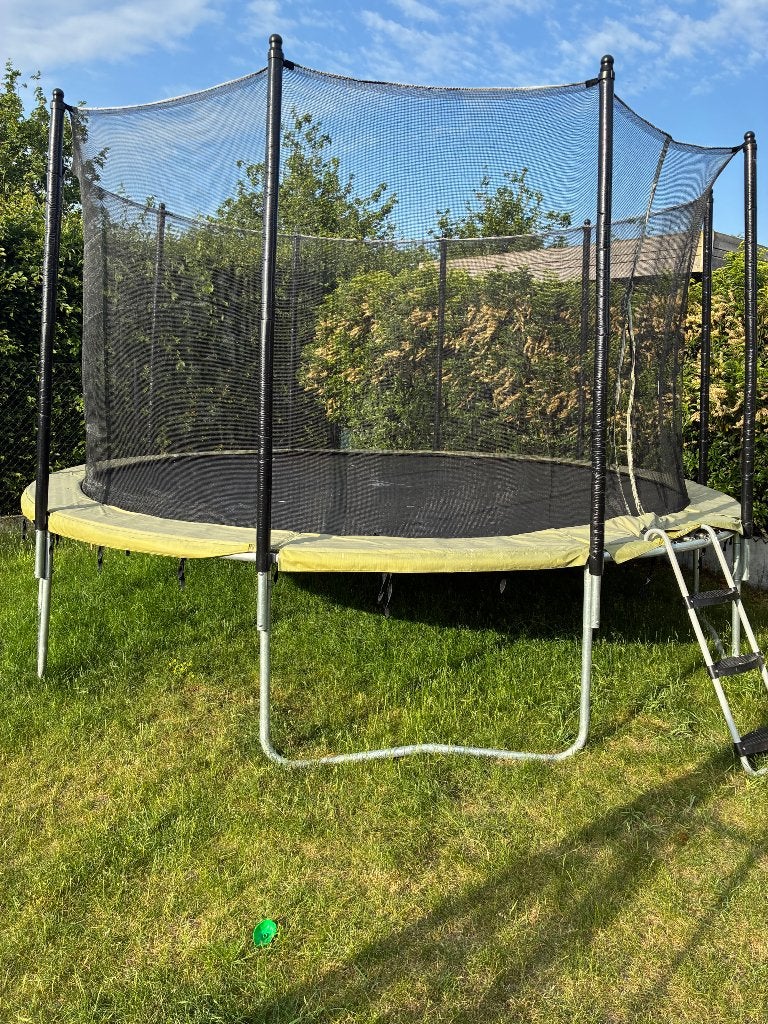 Trampoline, Enfants & Bébés, Jouets | Extérieur | Trampolines, Enlèvement, Comme neuf
