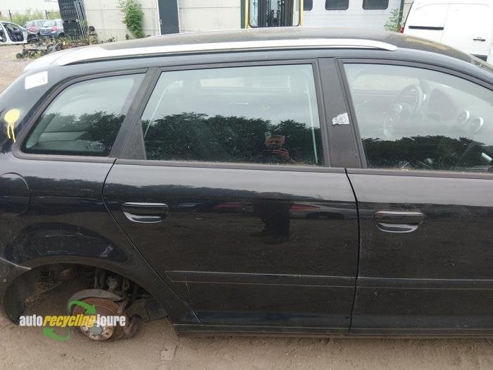 Portière 4portes arrière droite d'un Audi A3 (LZ9Y), -, -, 3 mois de garantie, Audi