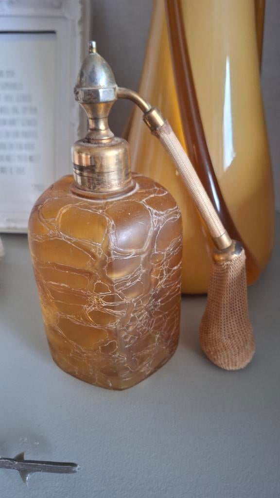 Dit is een vintage Marcel Franck parfumflesje, Ophalen of Verzenden