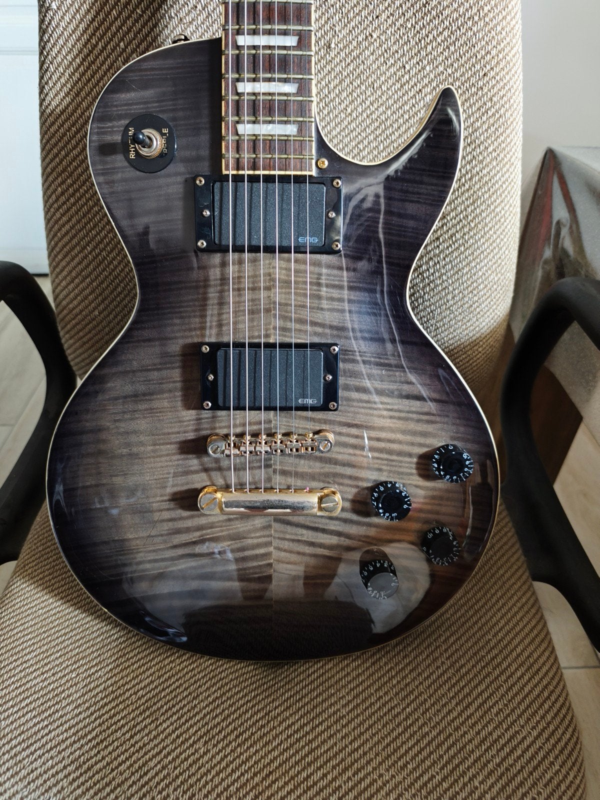 Custom 77 london burning kit emg, Musique & Instruments, Enlèvement, Comme neuf, Solid body, Autres marques