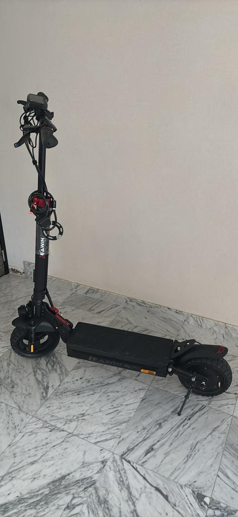 Electrische step LEAWIN 60km, Ophalen, Zo goed als nieuw