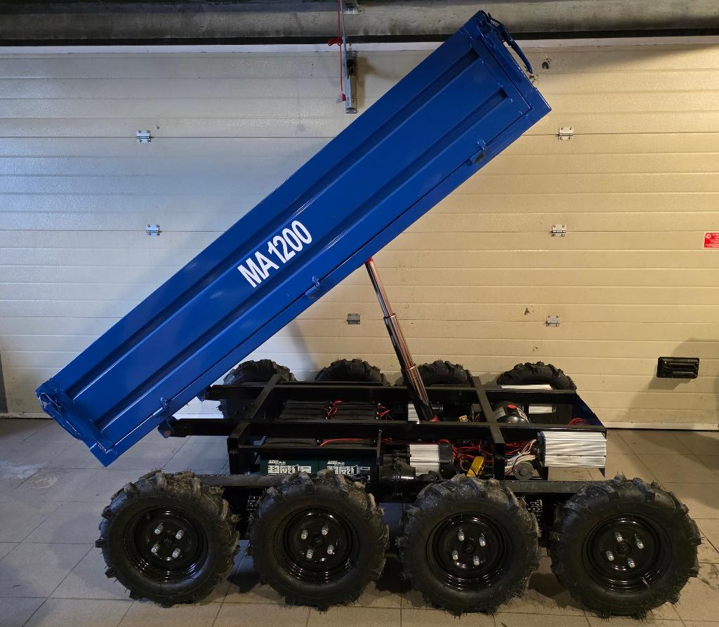 À LOUER : Dumper Électrique Télécommandé (1to) - Basculant, Enlèvement ou Envoi, Dumper
