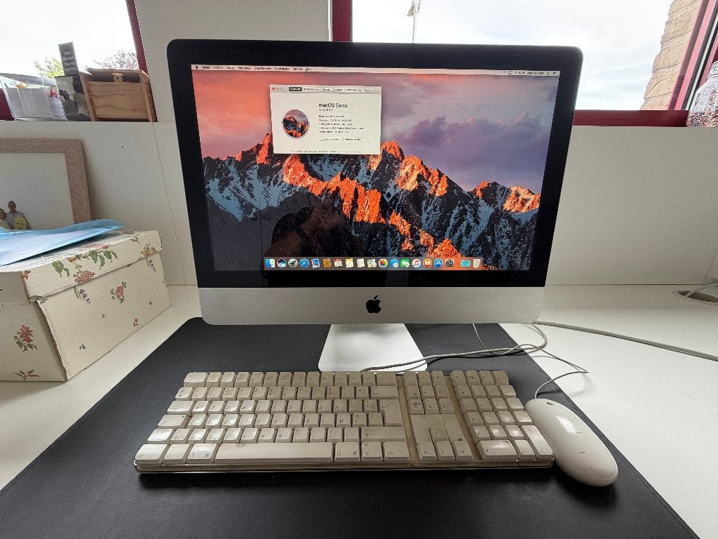 Apple iMac 21,5", Computers en Software, Ophalen, Gebruikt, 2 tot 3 Ghz, IMac
