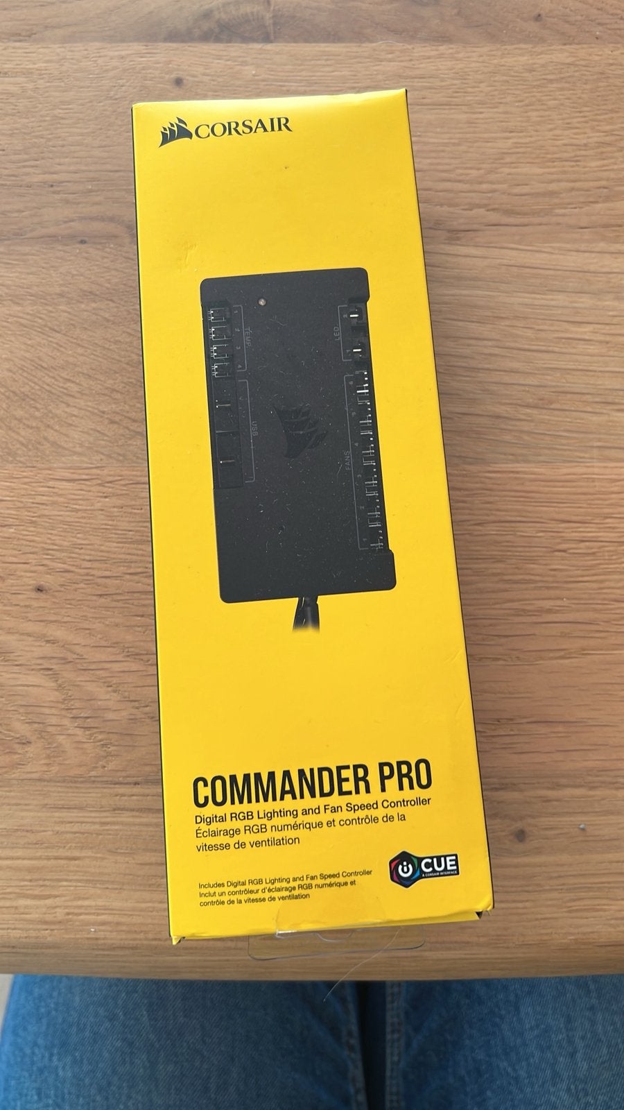 Corsair Commander PRO – Digital RGB Lighting and Fan Speed, Computers en Software, Ophalen, Zo goed als nieuw