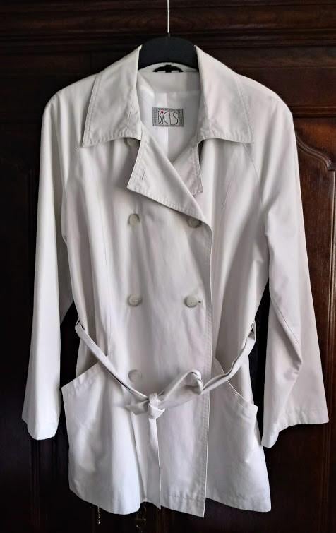 Yswitte korte damesregenmantel, 42, Kleding | Dames, Jassen | Zomer, Zo goed als nieuw, Ophalen of Verzenden