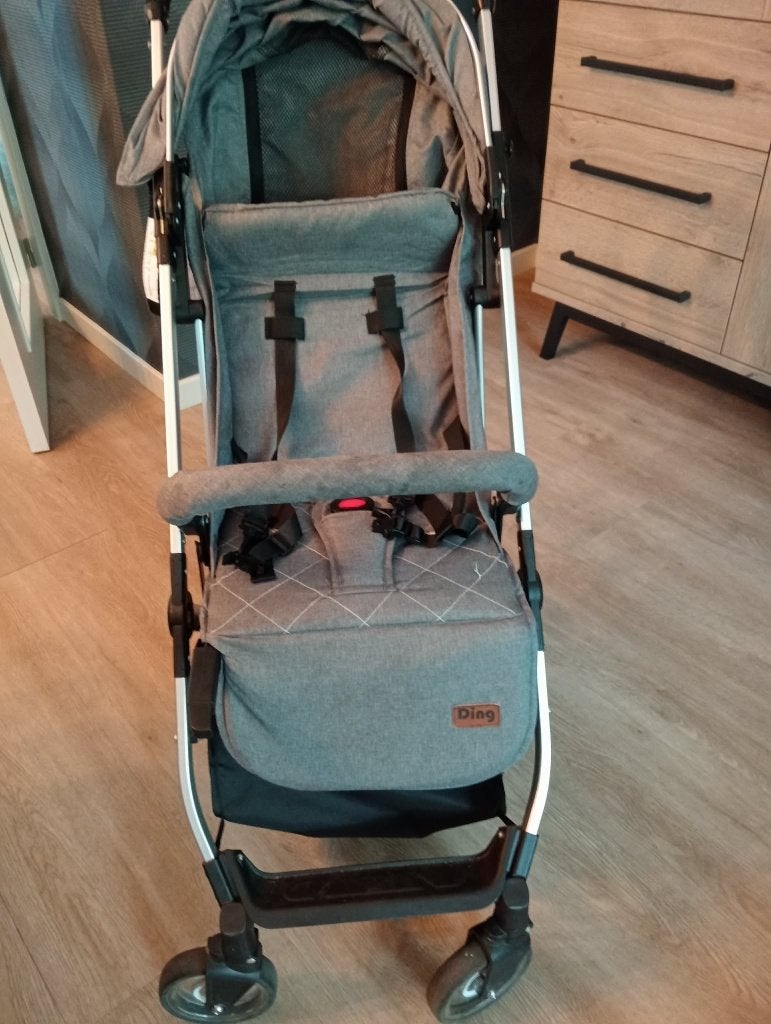 Kinderwagen buggy, Kinderen en Baby's, Buggy's, Ophalen, Gebruikt, Overige merken, Verstelbare rugleuning