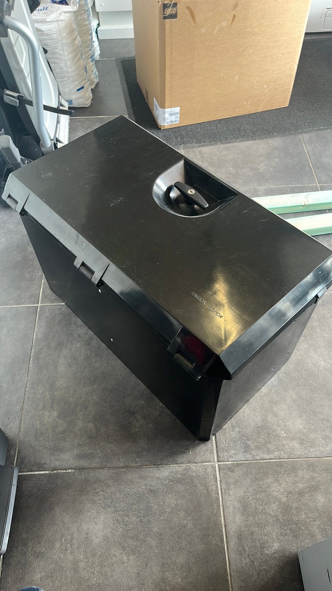Coffre de rangement pour remorques/caravanes, Marque: RIWHA, Particulier, Top case