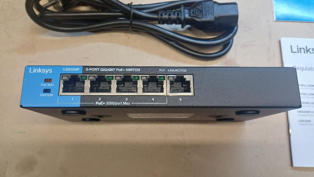 Linksys 5-Poorts switch Gigabit Unmanaged PoE+Switch LGS105P, Computers en Software, Netwerk switches, Ophalen of Verzenden, Nieuw