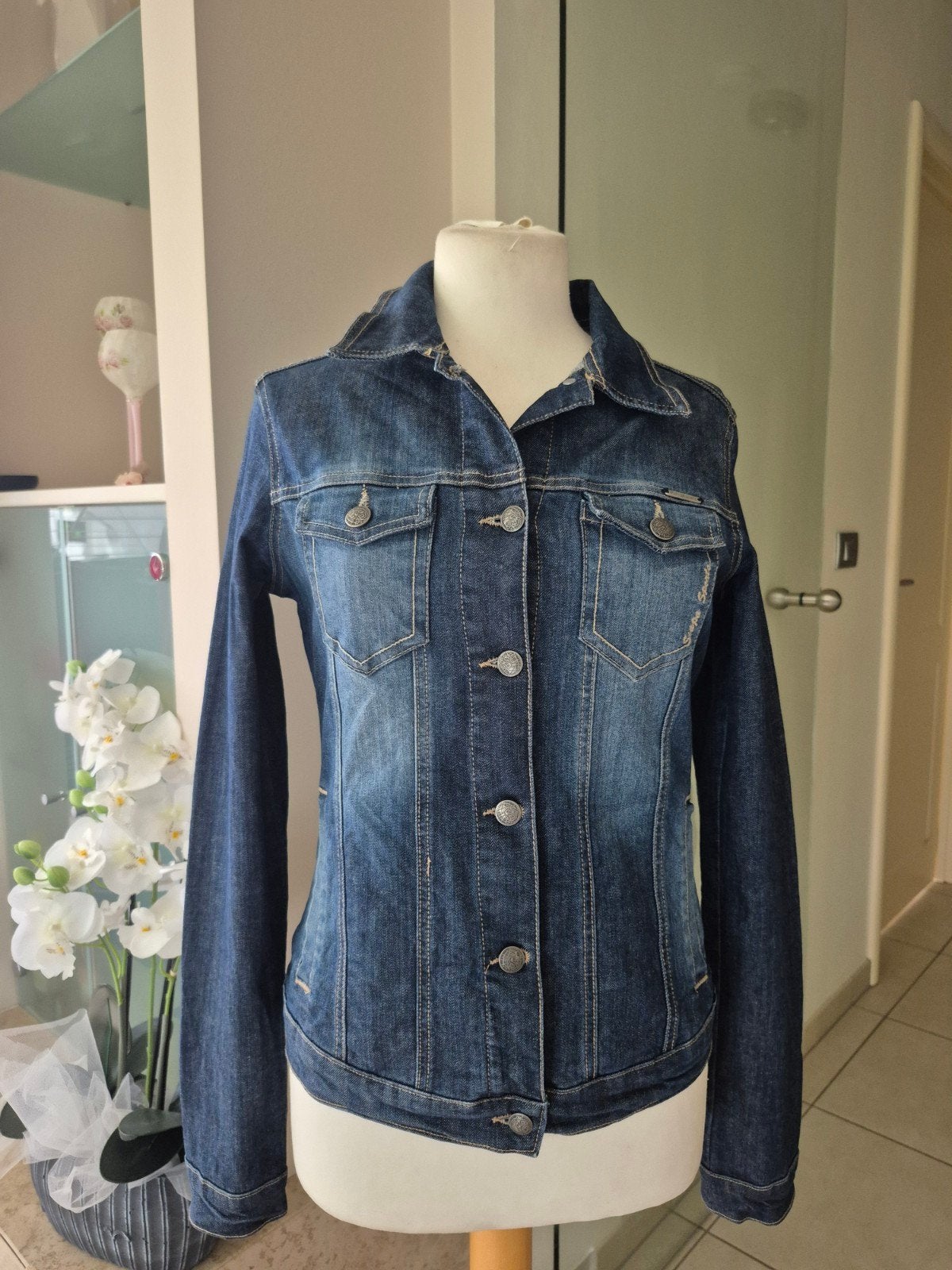 SCAPA SPORTS jeansvestje  NIEUW, Kleding | Dames, Jassen | Zomer, Ophalen of Verzenden, Maat 38/40 (M)