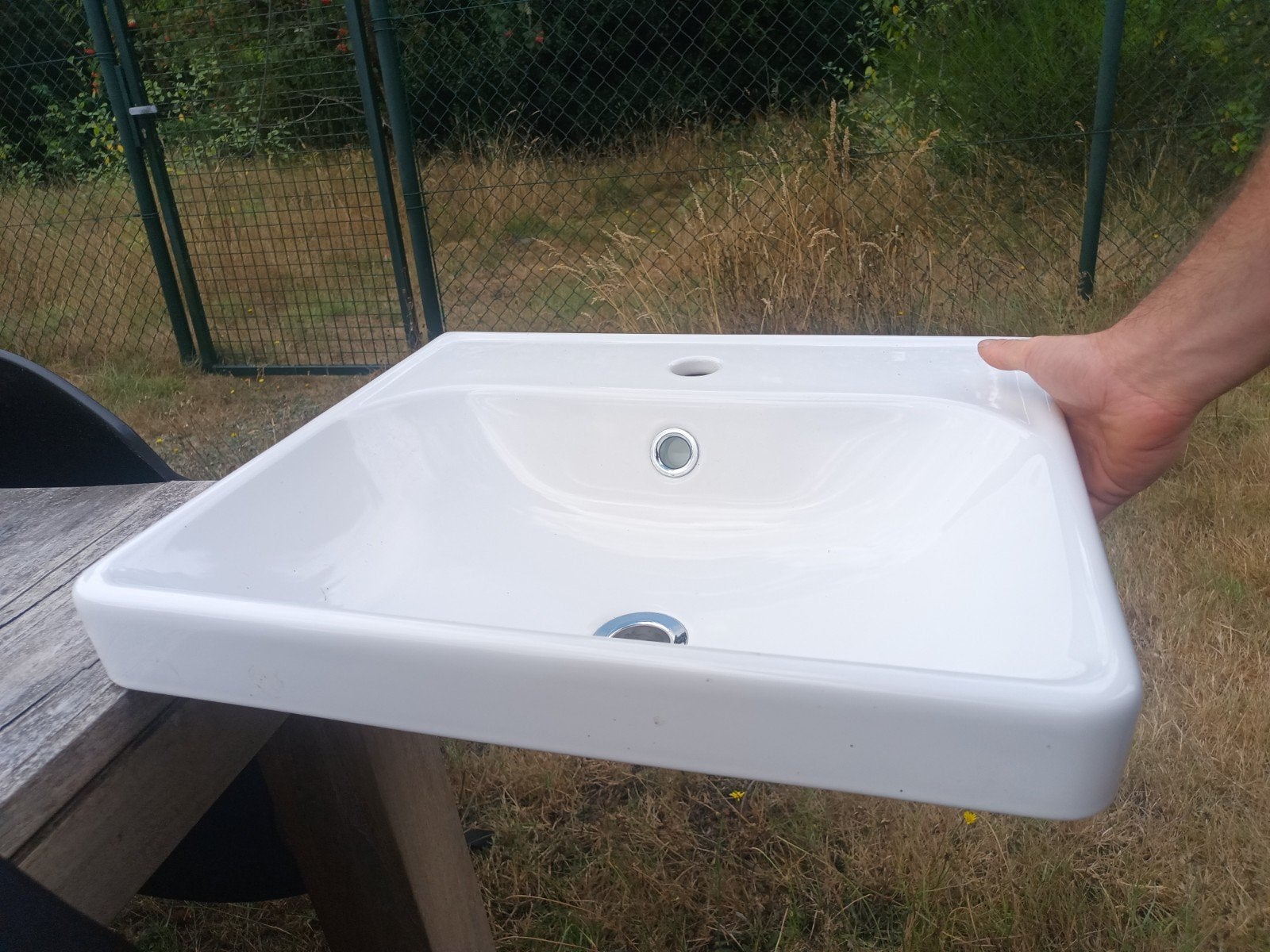 wasbak 62 x 49, Enlèvement, Lavabo