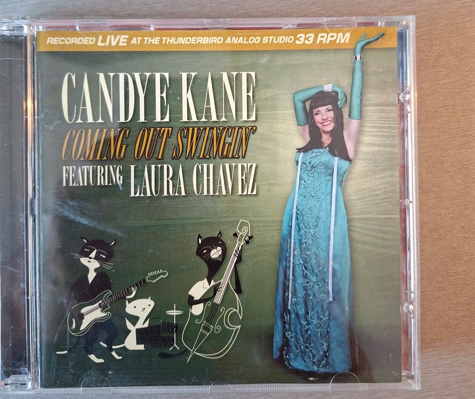 Cd. Candye Kane. Coming out swingin' Live., Ophalen of Verzenden