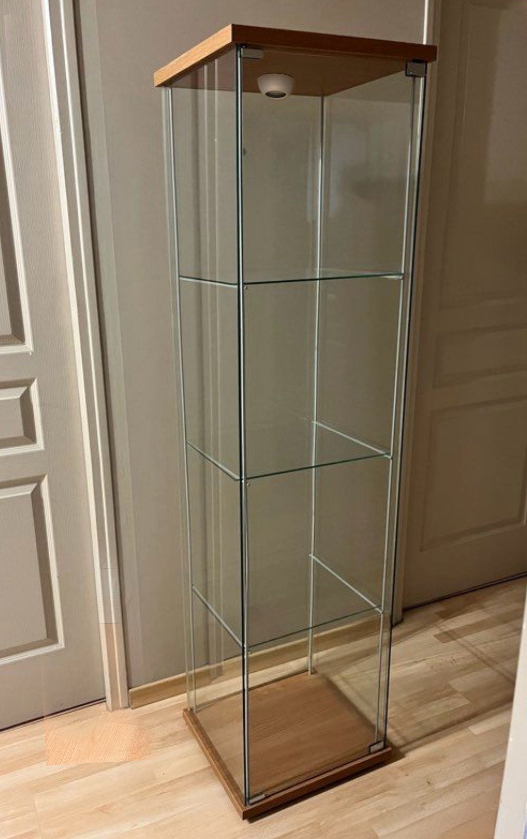 3 x IKEA DETOLF glazen vitrinekast, Maison & Meubles, 25 à 50 cm, Avec tablette(s), Verre, Utilisé