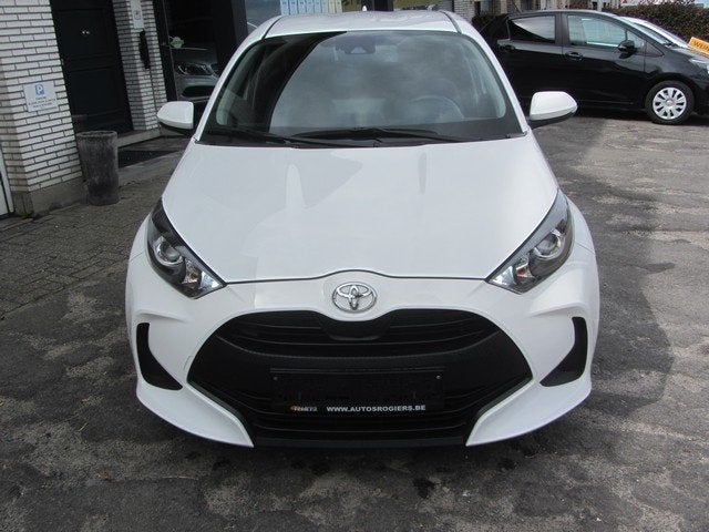 Toyota Yaris 1.0 Vvt-i  **41.000 Km** Carplay Camera Android, Auto's, Voorwielaandrijving, Dealer onderhouden, Stof, https://public.car-pass.be/vhr/d12183da-059b-4d46-af5f-4f85a267caa7