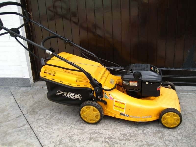 Briggs & stratton Quantum XTE 60 alu chassis + elec. starter, Ophalen