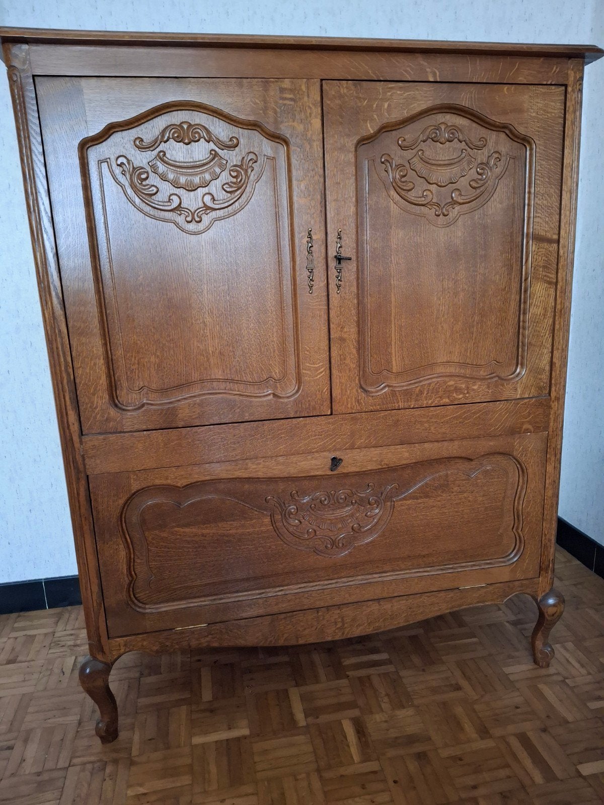antieke kast, Ophalen