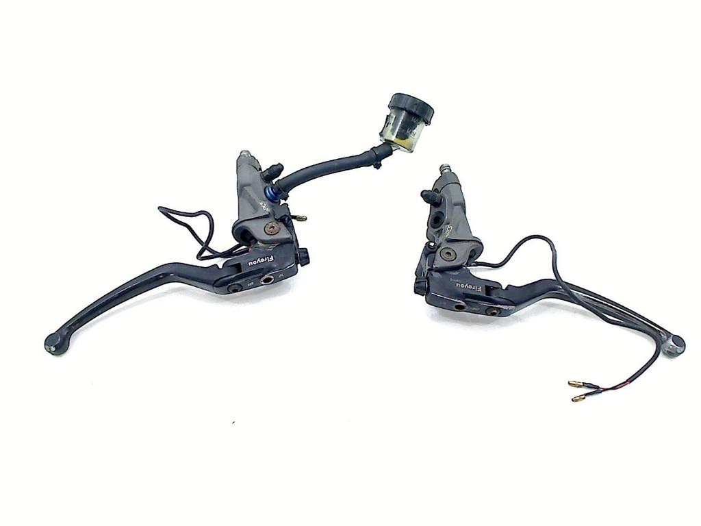 REMPOMP VOOR Honda, Motoren, Dhr. S. di Majo, Gebruikt, Info@cama-motorparts.nl, P.J. Troelstraweg 8 8
3144 CX  MAASSLUIS, NL