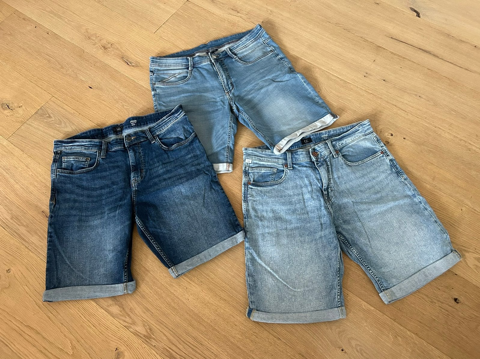 Lot van 3 heren jeans shorts – QS & Quarterback – maat 33/36, Kleding | Heren, Ophalen of Verzenden, Zo goed als nieuw, Blauw