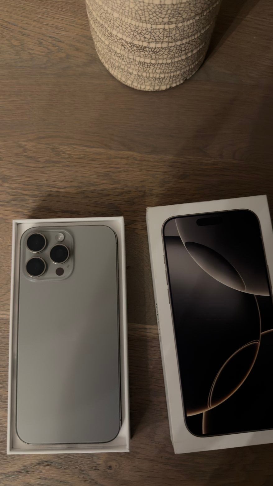 Iphone 16 pro max, Telecommunicatie, IPhone 16 Pro Max, Ophalen of Verzenden, Zo goed als nieuw, Zilver