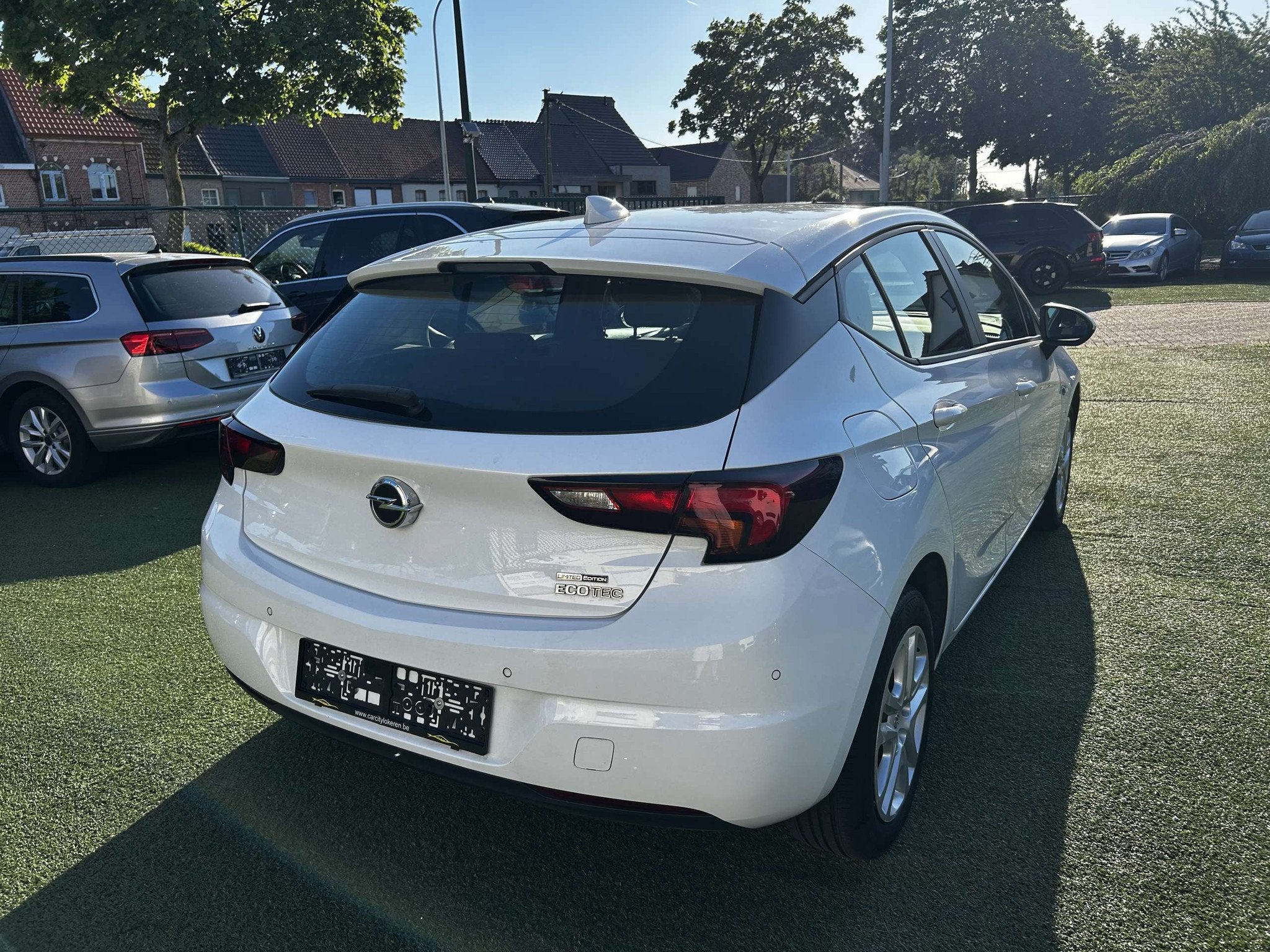 Opel Astra 1.0i ECOTEC LIMITED EDITION GPSA/CCARPLAY, Autos, Achat, 105 ch, Entreprise, Boîte manuelle