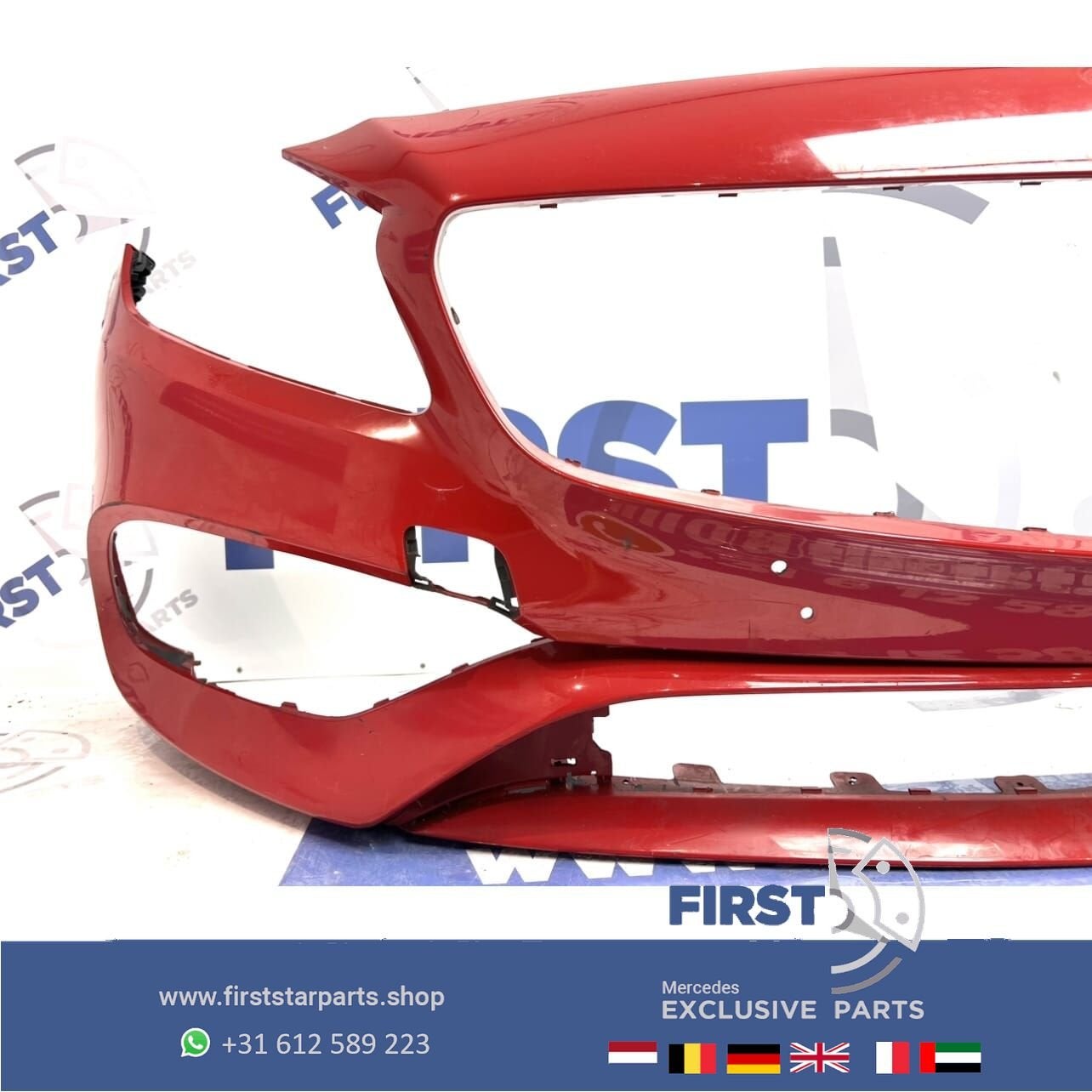 Mercedes A KLASSE BUMPER W176 AMG FACELIFT VOORBUMPER ROOD M, Gebruikt, -, Voor, Ophalen of Verzenden