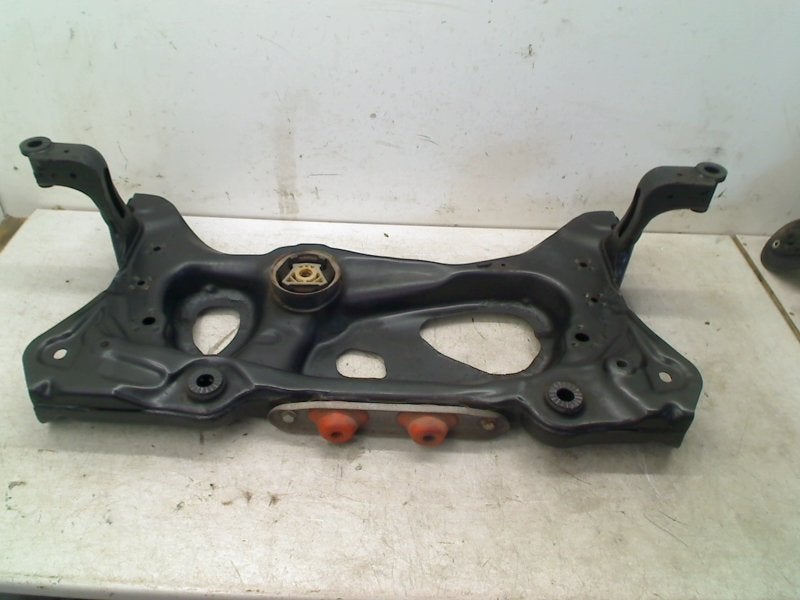 BERCEAU MOTEUR Volkswagen T-Roc I (5Q0199315Q), Volkswagen, Volkswagen AG, Utilisé, Kundenbetreuung@volkswagen.de