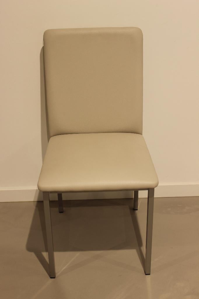 Stoel beige, Ophalen, Overige kleuren, Zo goed als nieuw, Metaal