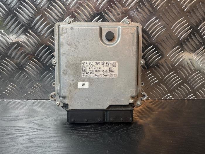 Ordinateur gestion moteur d'un Mercedes Vito, Autos : Pièces & Accessoires, Électronique & Câbles, Mercedes-Benz, Utilisé, 3 mois de garantie