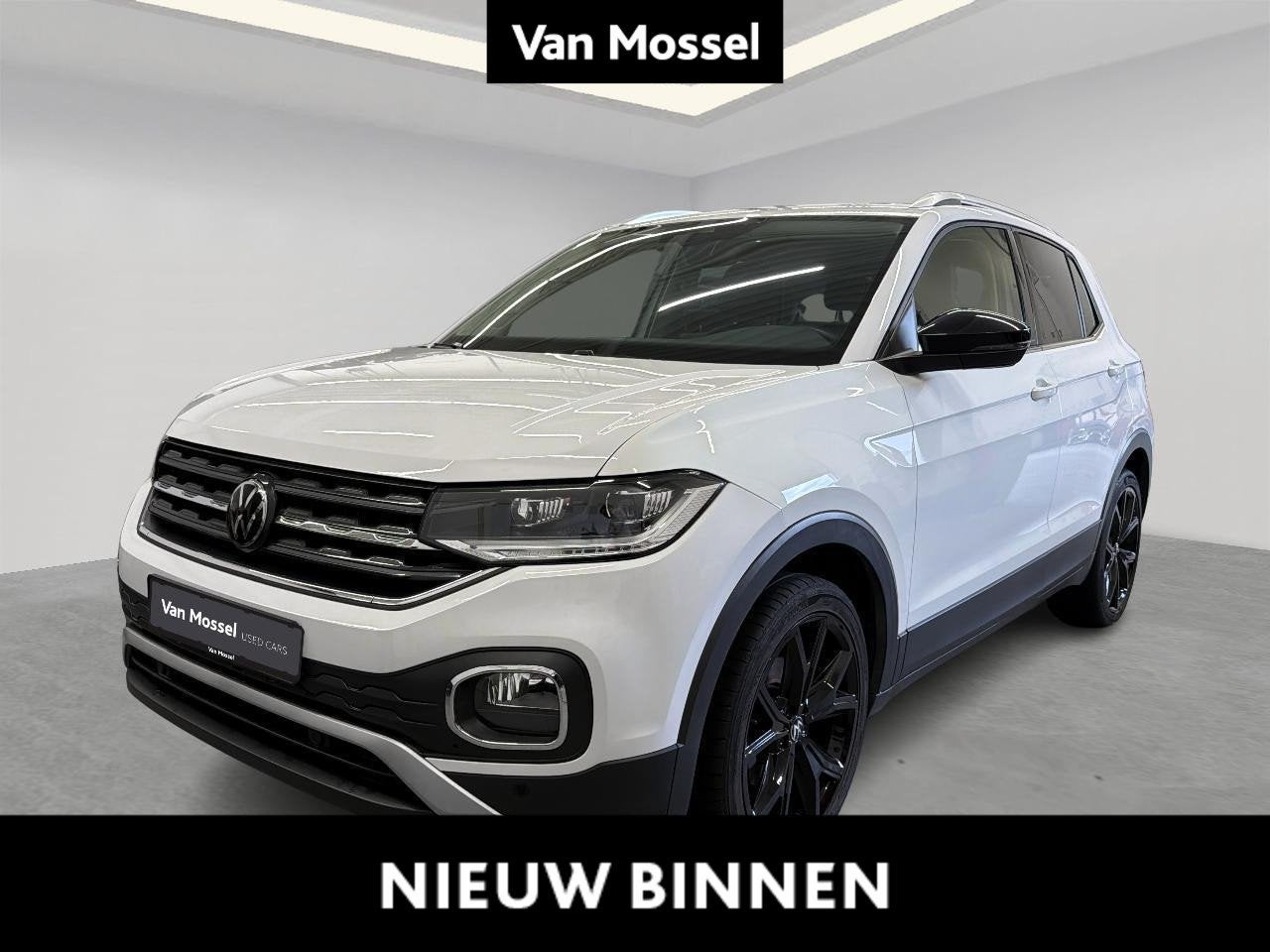 Volkswagen T-Cross 1.0 TSI 81kW DSG Life, Dealer onderhouden, Gebruikt, Zwart, 1298 kg
