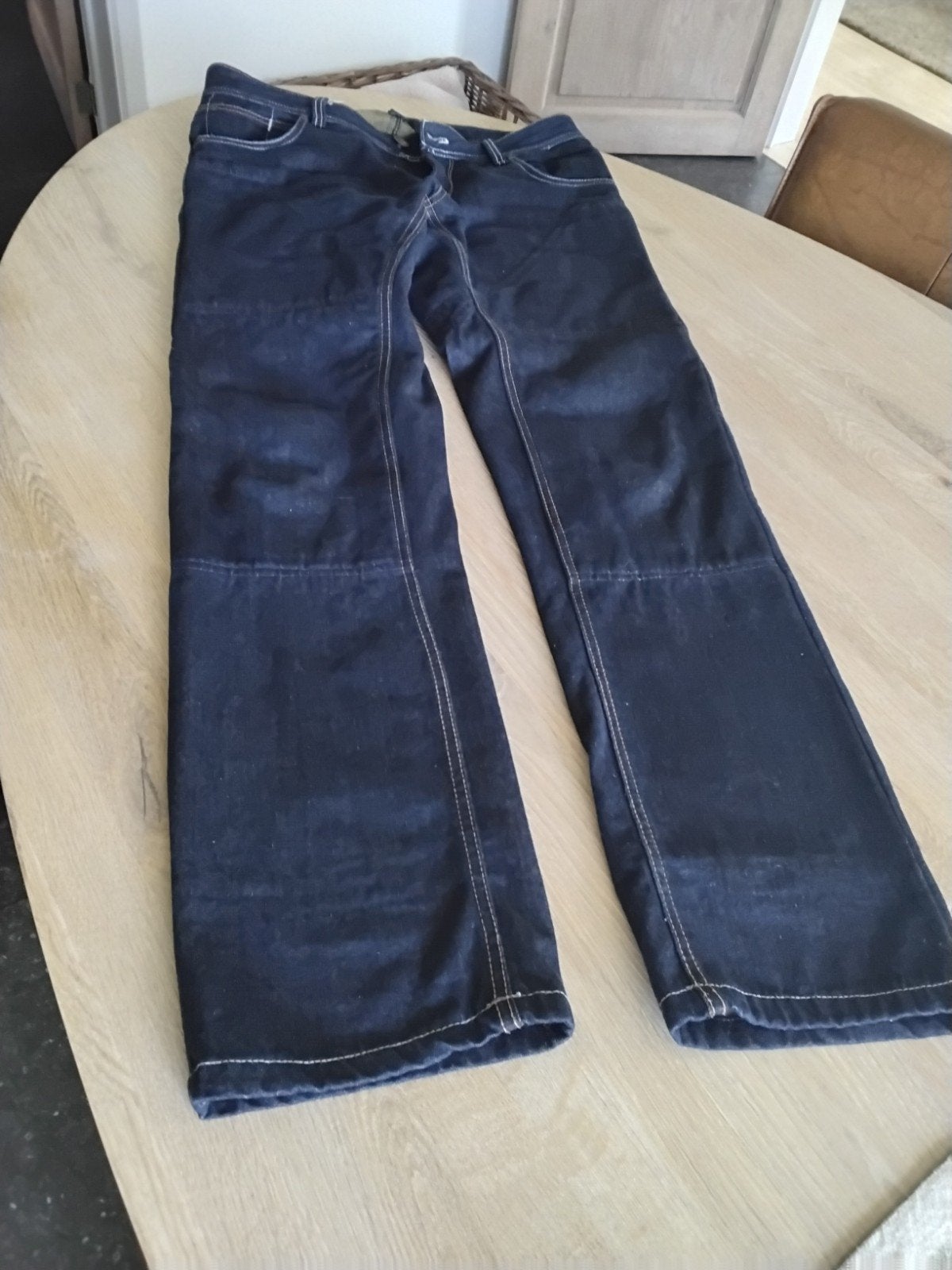 Motorbroek met kevlar bescherming maat 30, Motoren, Kleding | Motorkleding, Ophalen